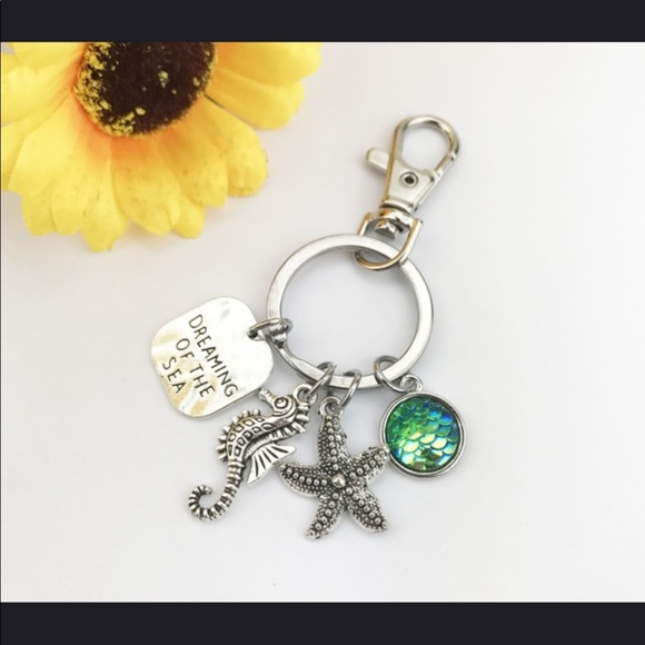NWT “Dreaming of the Sea” key chain or Tassel - Picture 4 of 5